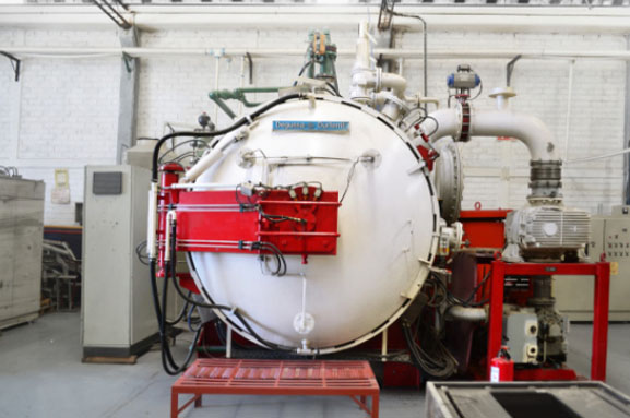 Horno de alto vacío